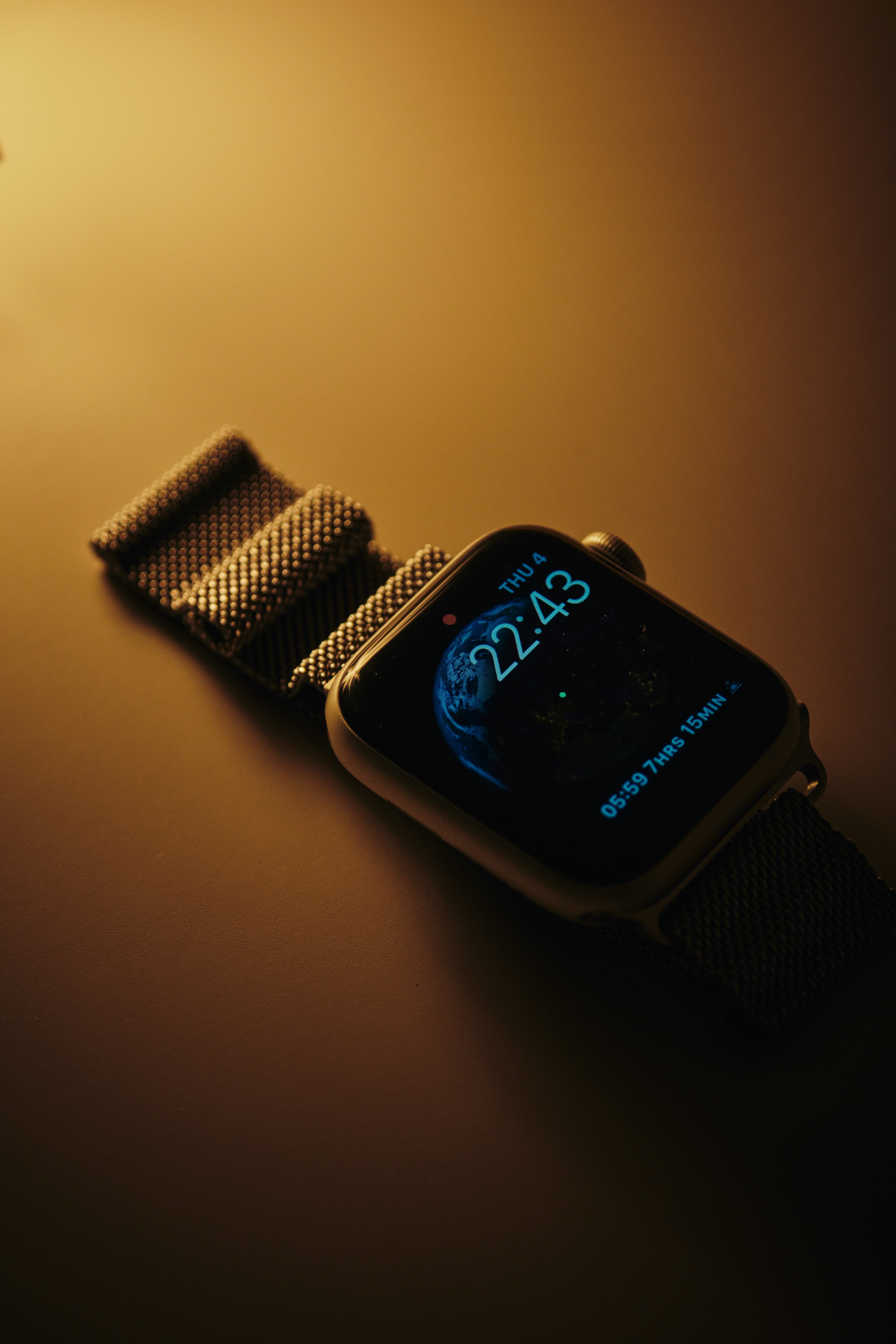 Urbane Tech-Digitaluhr